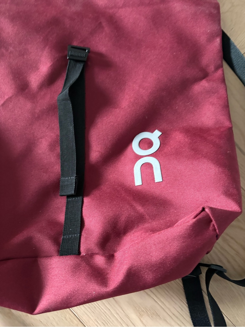 On Cloud Ambassador Backpack Gym Workout Tote Bag Maroon - Picture 3 of 9